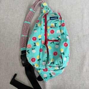 Kavu Crossbody sling citrus Graphic print Multi Pocket bag